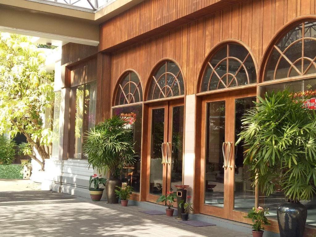 Yuzana Garden Hotel Yangon Esterno foto